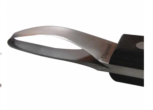 Diamond Farrier Hoof Knife – Stainless Steel Blade with Hardwood Handle for Horse Hoof Trimming