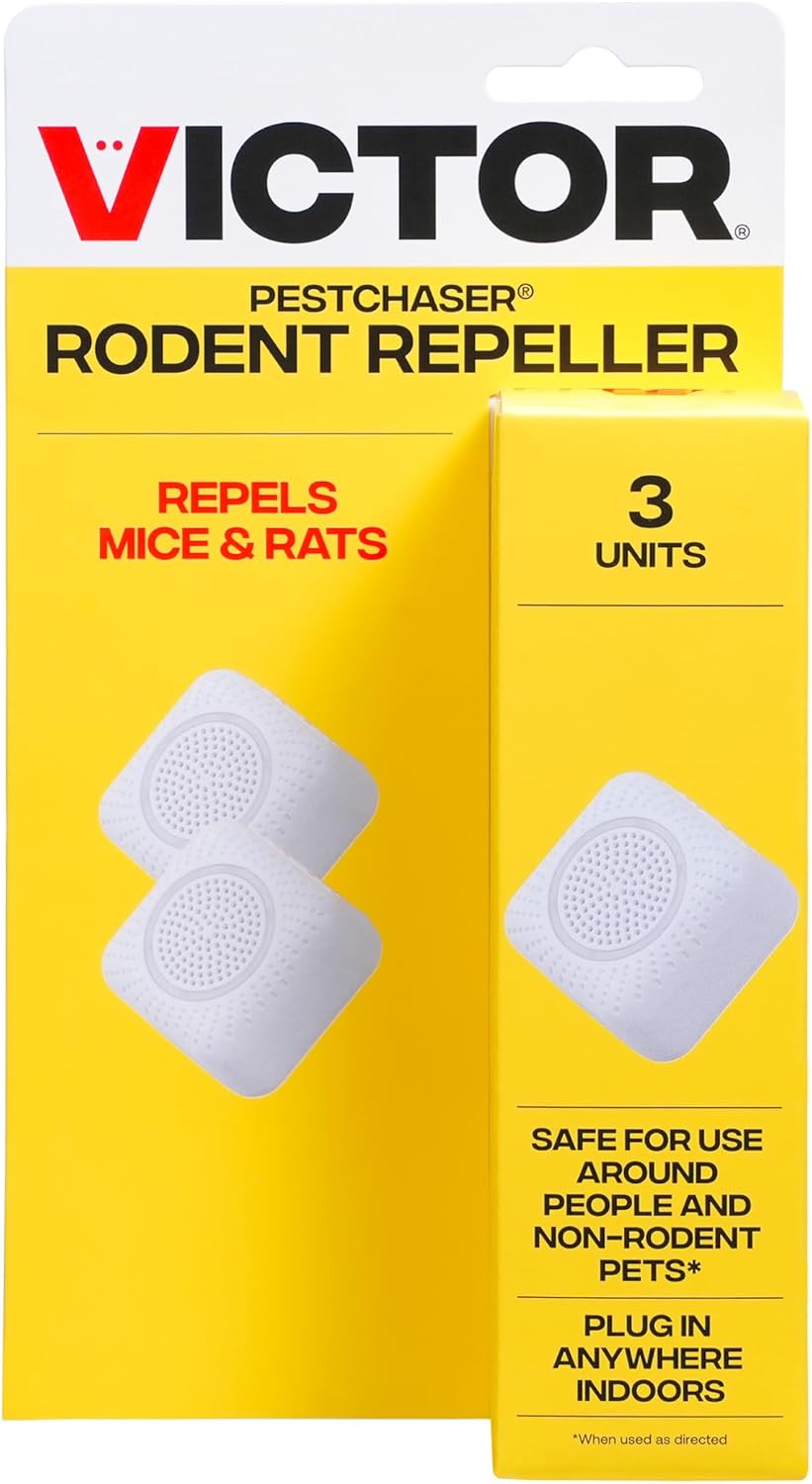 Victor PestChaser Rodent Repellent with Nightlight, 3-Pack